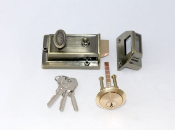 图片 Yale Night Latch 60MM Antique Brass-YLHV78AB