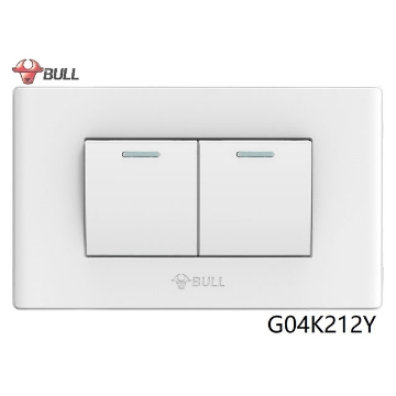 图片 Bull 2 Gang 3 Way Switch Set (White), G04K212Y