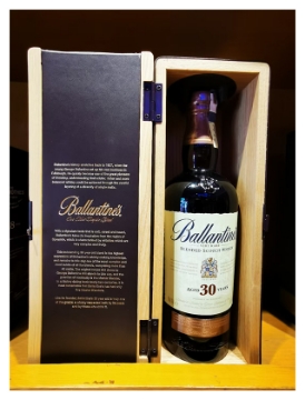 Ballantine's 30 Year Old | Blended Scotch Whisky